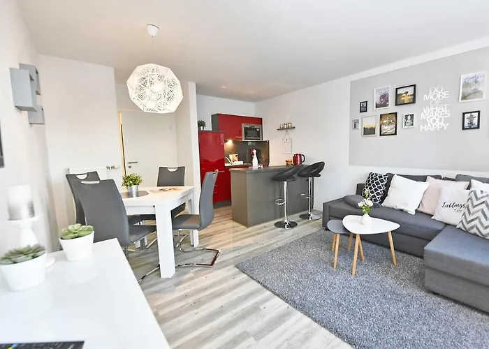 Wohnpark Stadt Hamburg In - Wg 25 * ビンツ